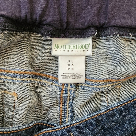 Lot of Maternity Shorts & Pants - Picture 12 of 12